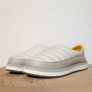 NEW! Sanuk Puffy Chiller Slip-On Shoes Sz 7 NWT